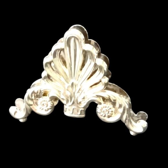 Vintage "Elegance" Silver Plate Napkin Holders Set of 4 - Picture 4 of 5